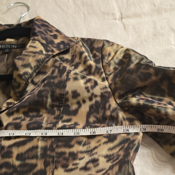 Lafayette 148 New York Animal Print Blazer EUC - Picture 11 of 16